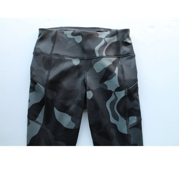 Athleta Camo Contender 7/8 Training Tight Black Grey Size XXS - Picture 5 of 11
